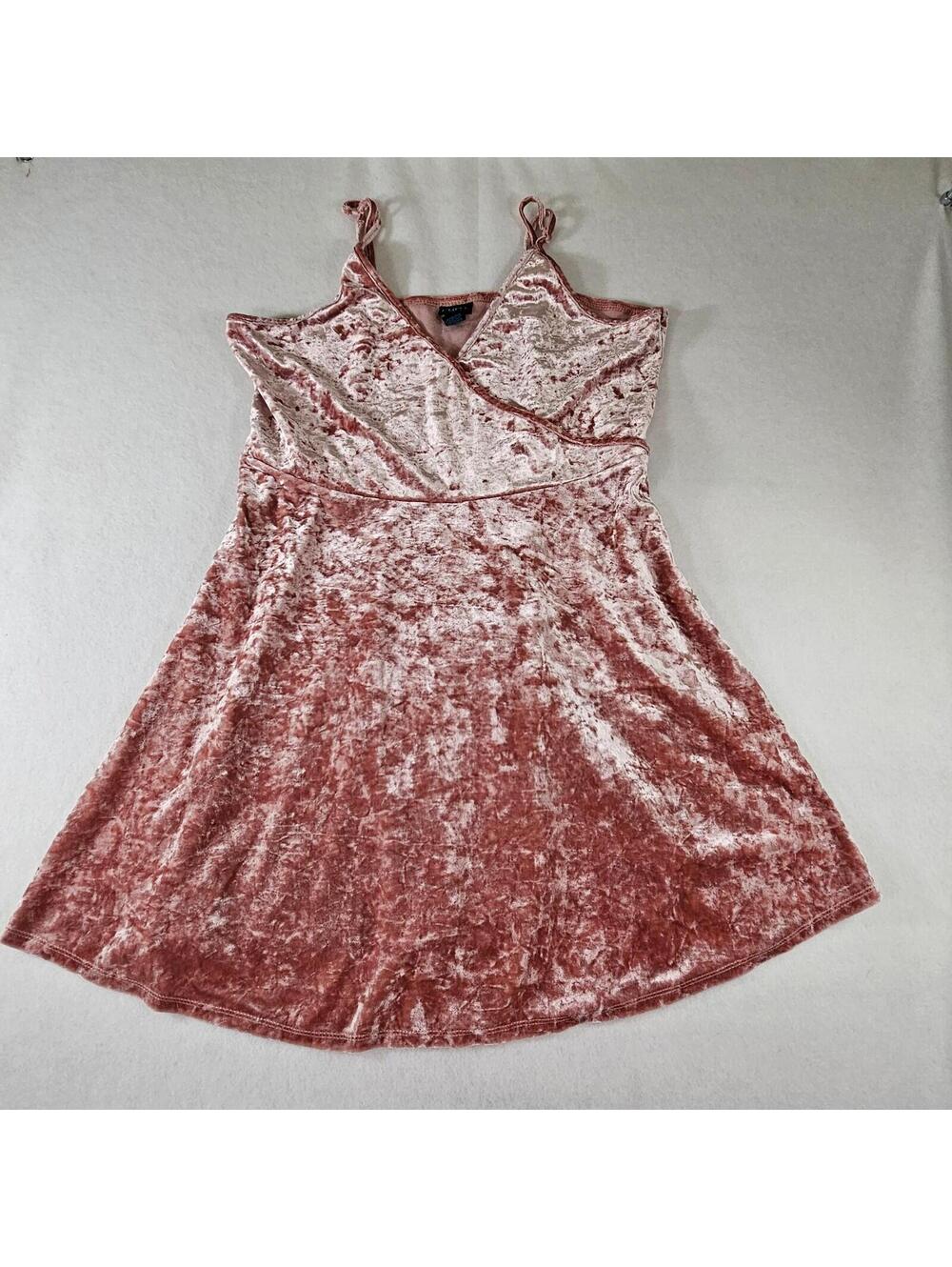 Rue 21 Plus Size 3X Pink Crushed Velvet Cold Shoulder Skater Dress